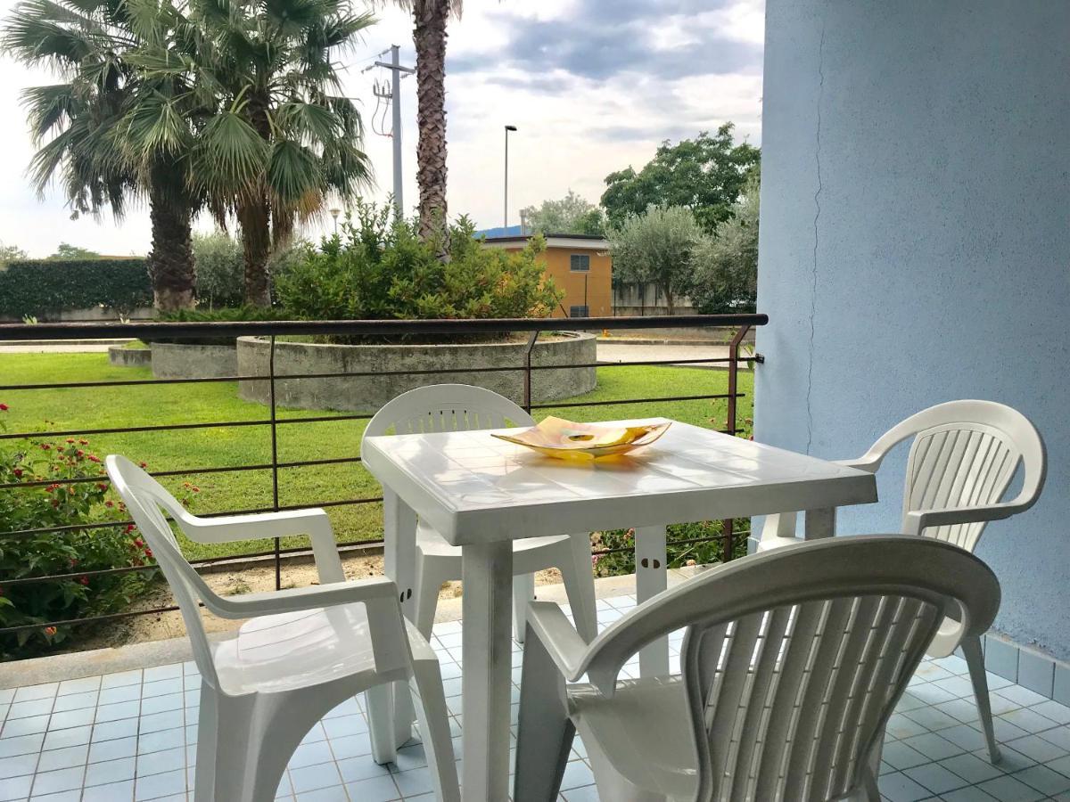 San Rocco One Bed Apartments 4A1 9 Isca sullo Ionio Exterior photo